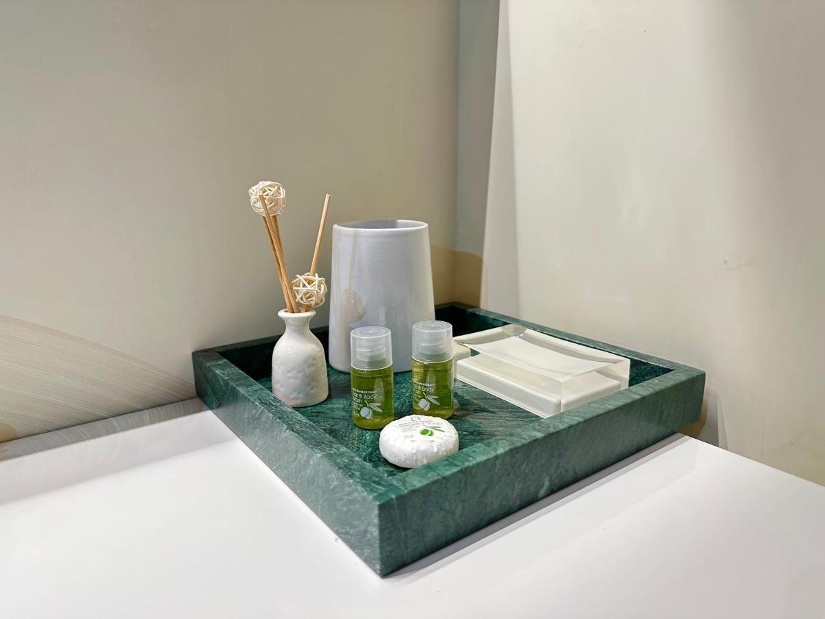 Tarvisium Luxury Apartment: Un'Oasi Di Eleganza Treviso Luaran gambar